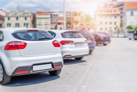 車検残り期間ごとの中古車価格差と買い得モデルランキング