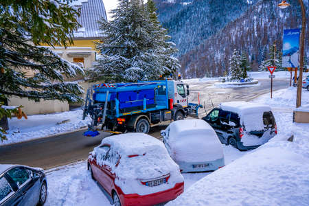 豪雪地帯のドライブ旅：事前準備と現地対応マニュアル