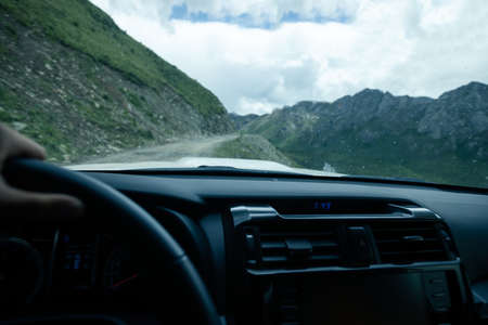 恋人と行きたいロマンチック温泉ドライブデートプラン