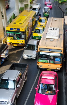 運転免許更新時の流れと必要書類―日本全国の違いも解説