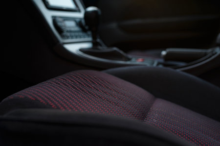 室内結露を防ぐエアコン&ヒーター冬季メンテナンスのコツ