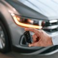 ネット型自動車保険と代理店型自動車保険の違いと利用法